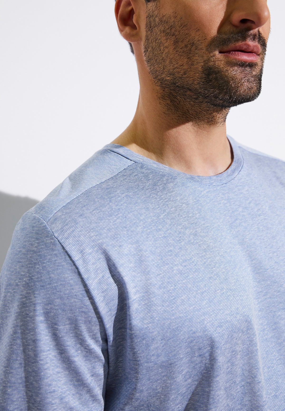 Cotton/Linen Stripes | T-Shirt kurzarm - light blue
